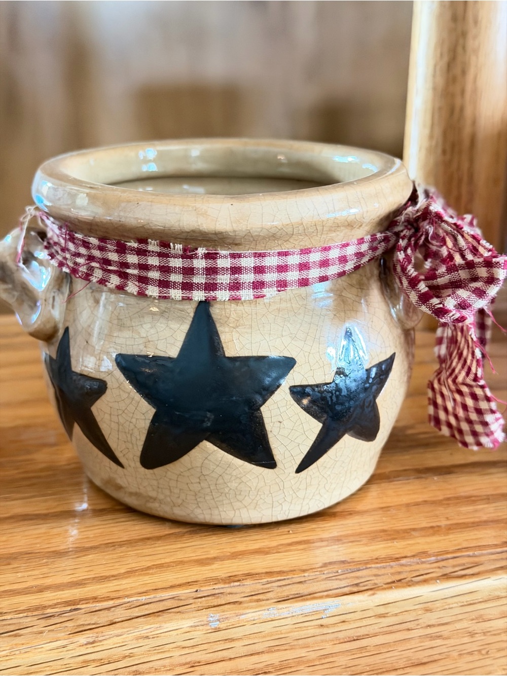 Star Pattern Ceramic Crock with Red Gingham Ribbon